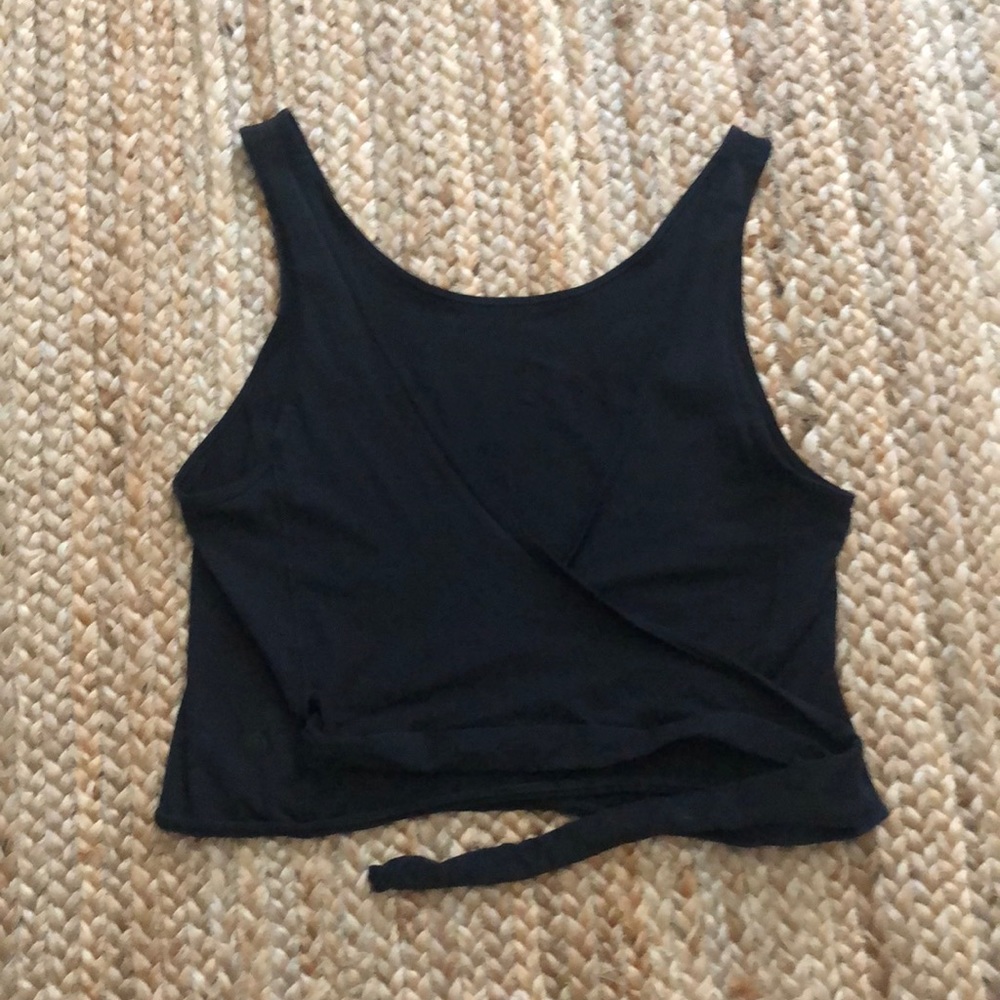 Lululemon wrap crop top